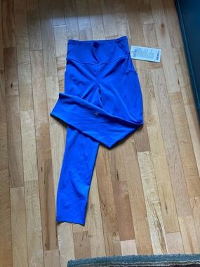 NWT Lululemon fast and free crop with pockets size 4
